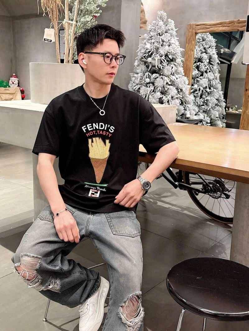 SportInspired Fendi T-Shirts 121650