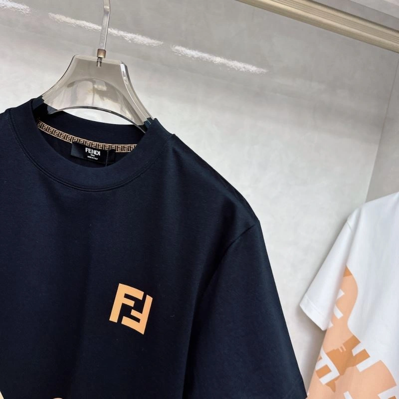 Fendi T-Shirts Stretchable 121657
