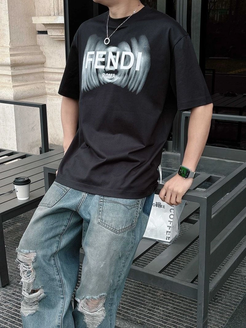 Breathable Fendi T-Shirts 121644