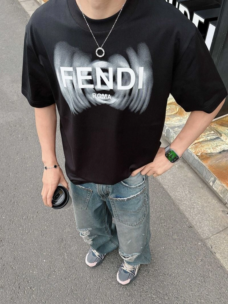 Breathable Fendi T-Shirts 121644