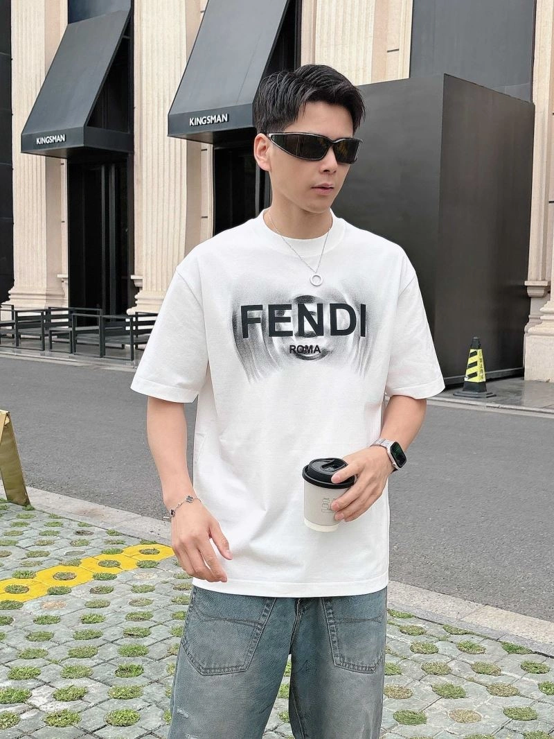 Sophisticated Fendi T-Shirts 121643