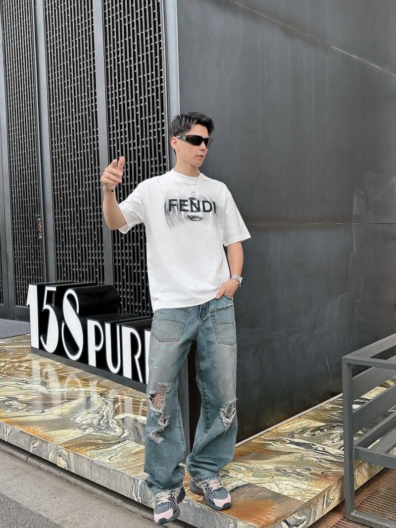 Sophisticated Fendi T-Shirts 121643
