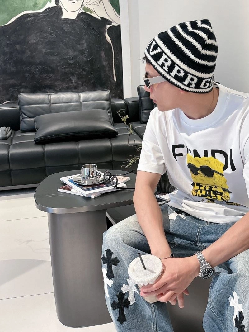Fendi T-Shirts Unique 121636