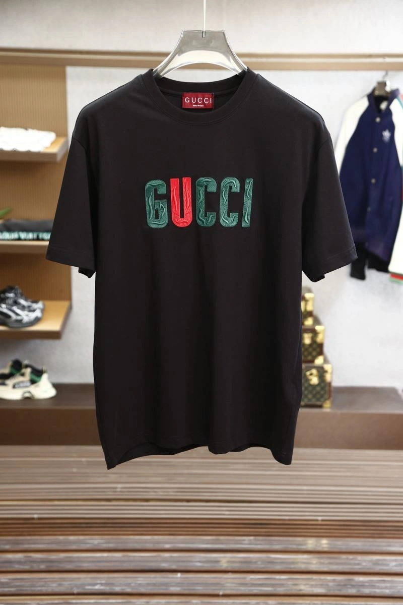 Fendi T-Shirts Breathable 121615