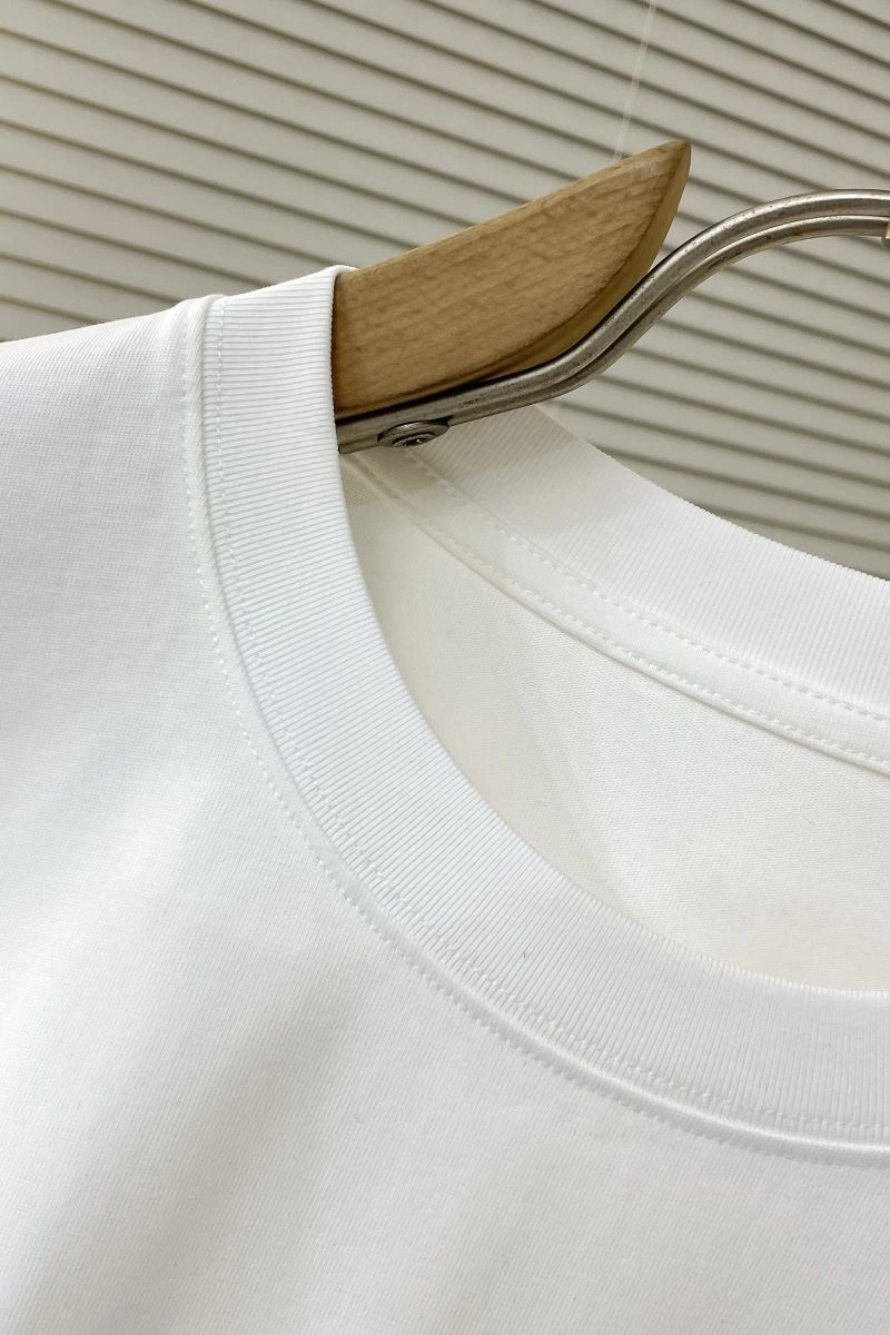 Lightweight Fendi T-Shirts 121621