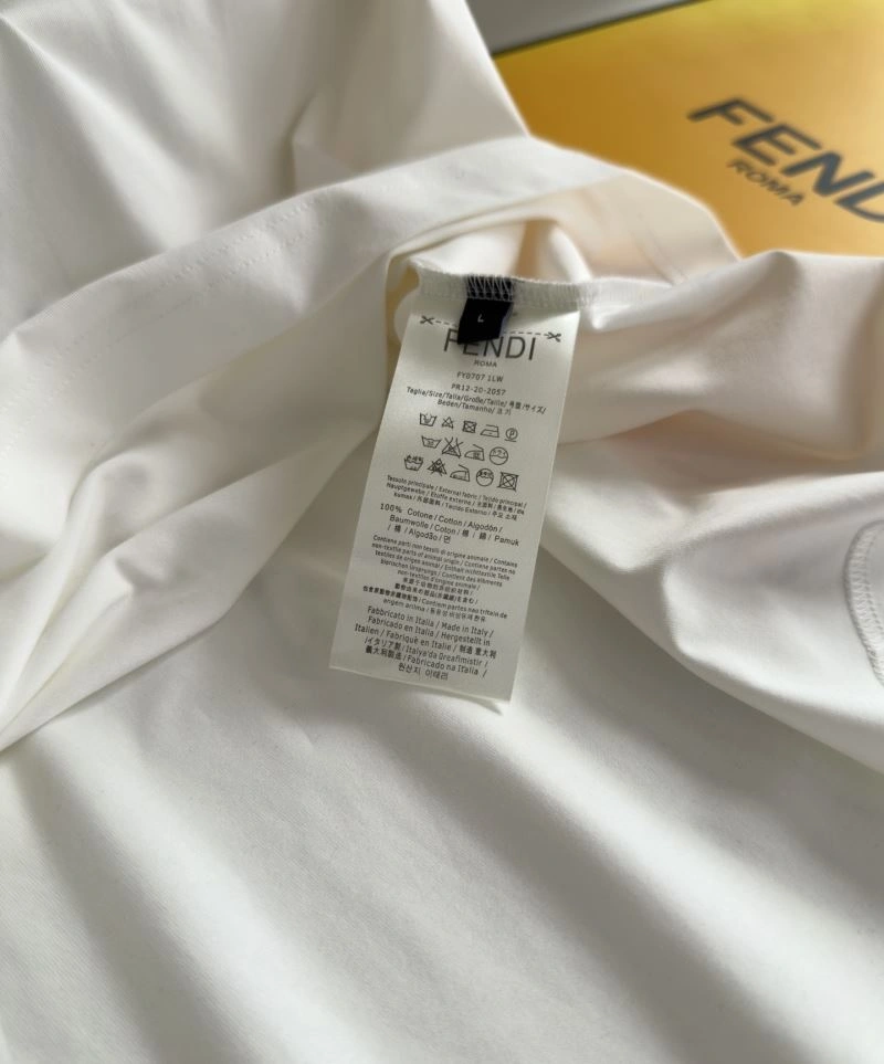 SmartChoice Fendi T-Shirts 121632
