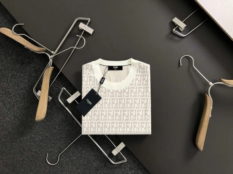 ModernLook Fendi T-Shirts 121622