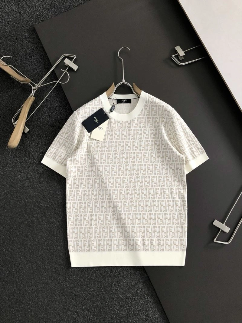 ModernLook Fendi T-Shirts 121622