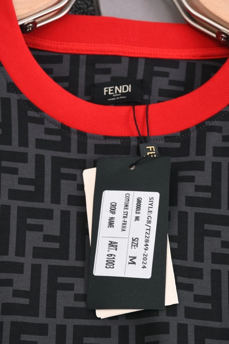 OdorResistant Fendi T-Shirts 121637