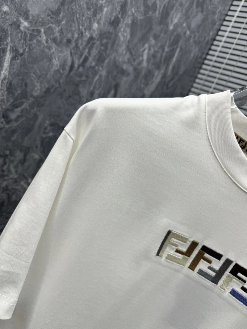 Fendi T-Shirts WrinkleFree 121629