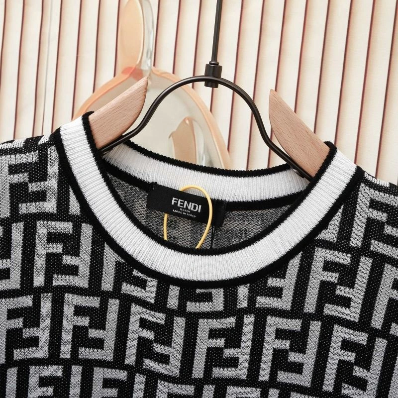 Fendi T-Shirts EasyCare 121617