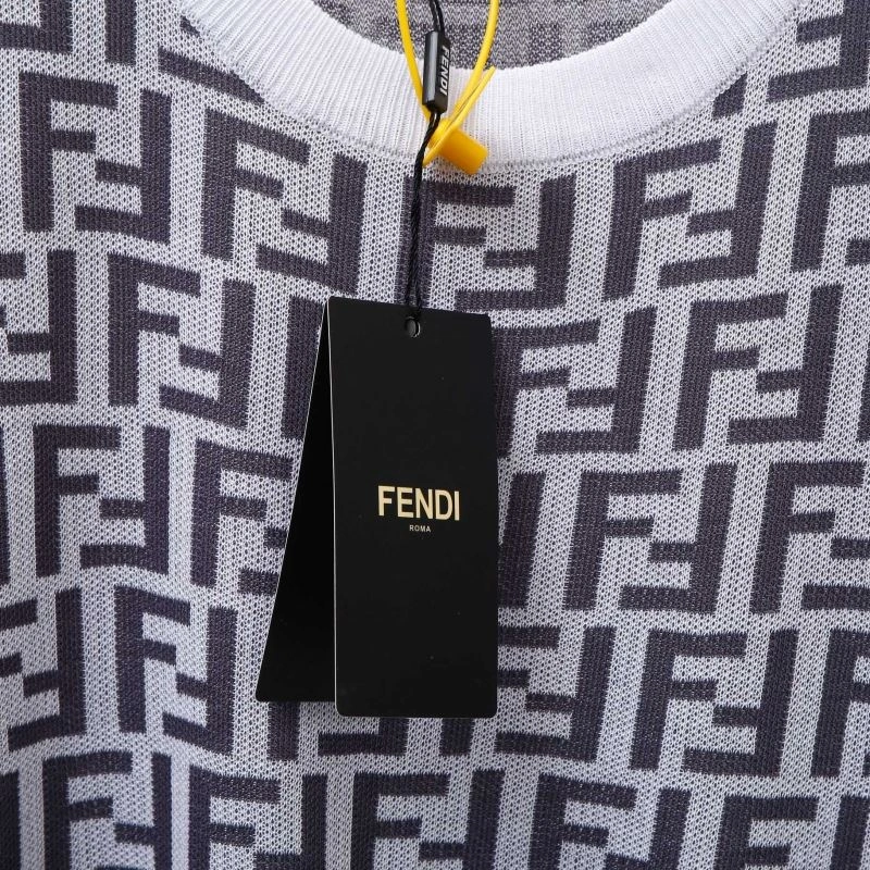 Fendi T-Shirts Functional 121612