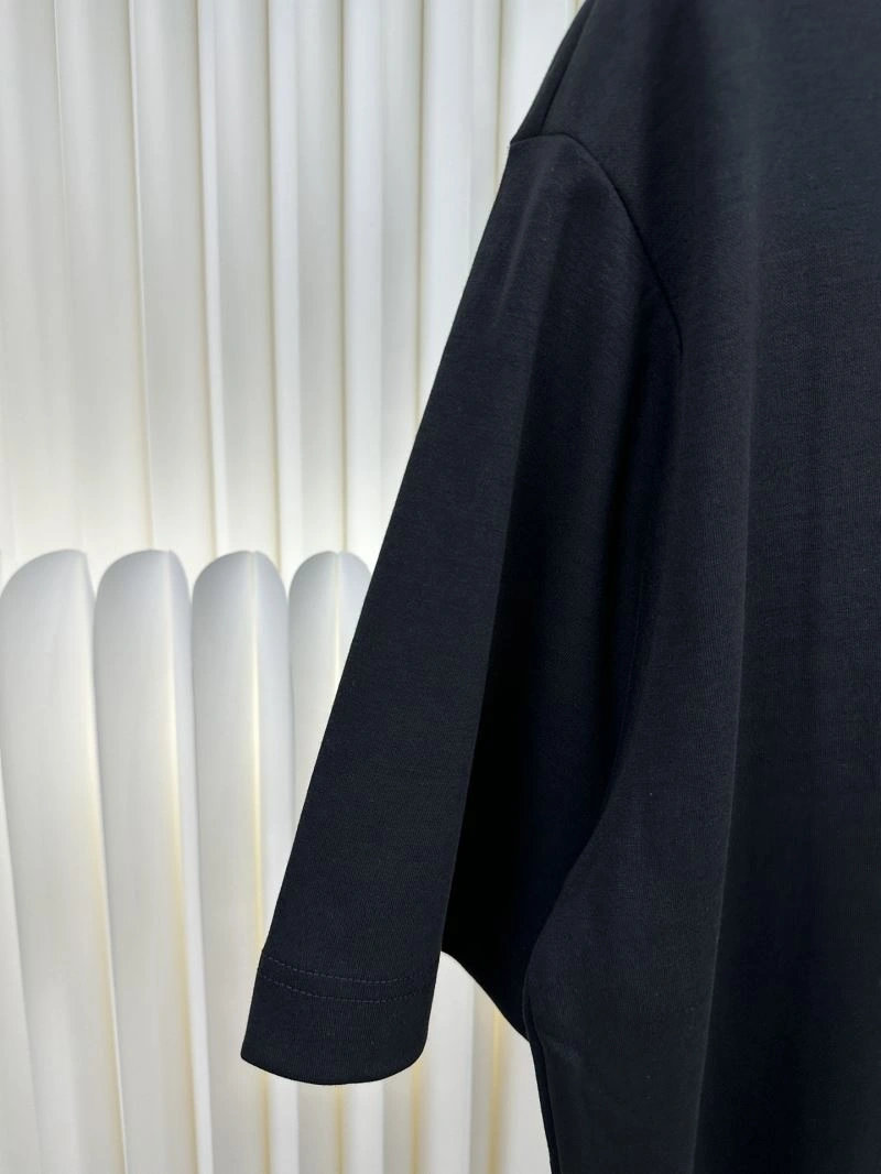 Fendi T-Shirts ModernLook 121497