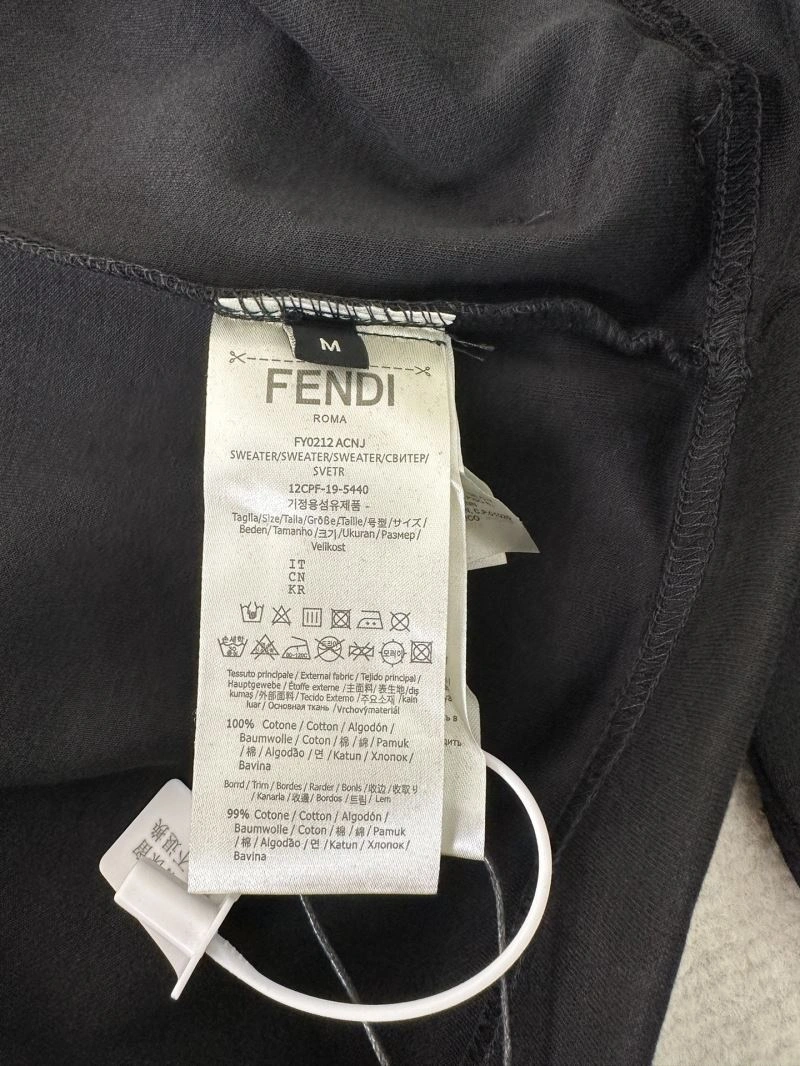 Fendi T-Shirts ModernLook 121497