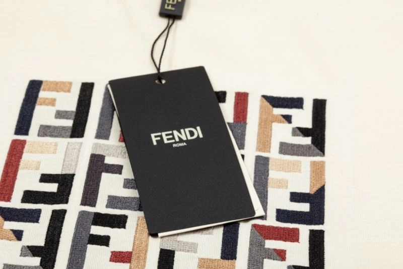 Fendi T-Shirts QuickDry 121479
