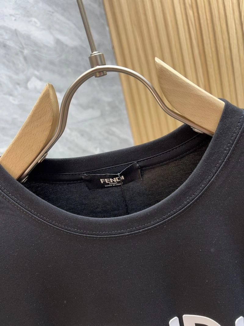 Fendi T-Shirts Sophisticated 121476