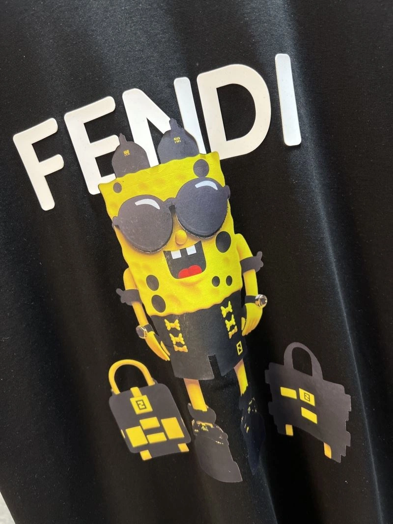 Fendi T-Shirts Sophisticated 121476