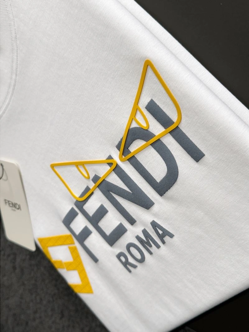 Resilient Fendi T-Shirts 121448