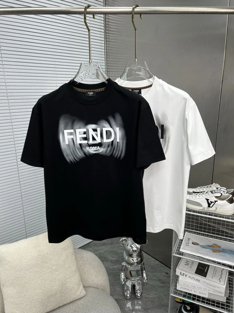 Fendi T-Shirts FreshLook 121451