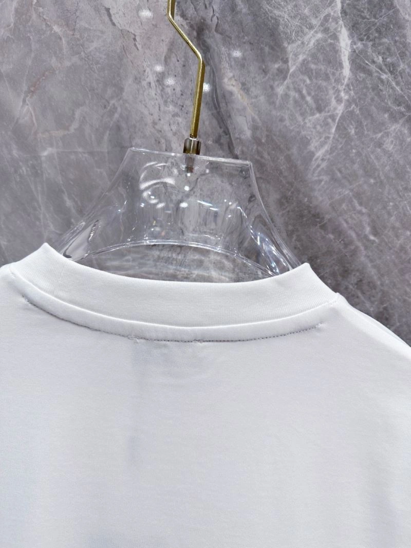 HighQuality Fendi T-Shirts 121470