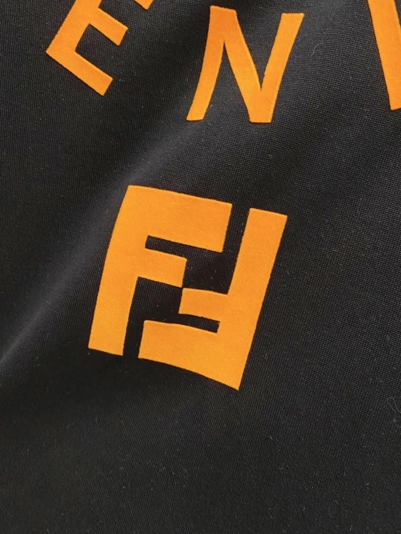 Fendi T-Shirts AllSeason 121446