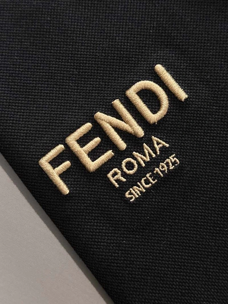AllSeason Fendi T-Shirts 121453