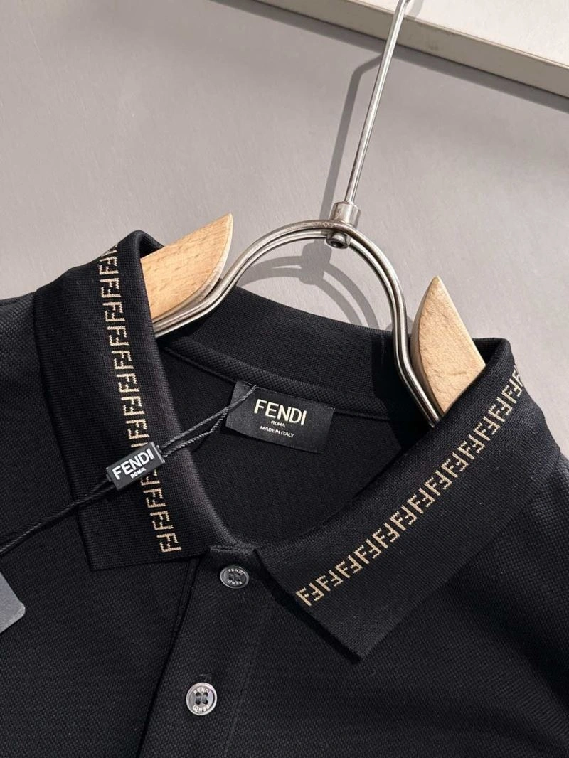 AllSeason Fendi T-Shirts 121453