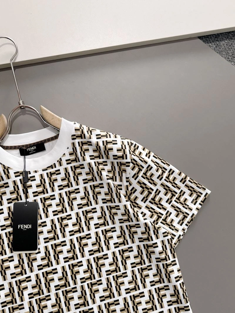 Fendi T-Shirts Premium 121455