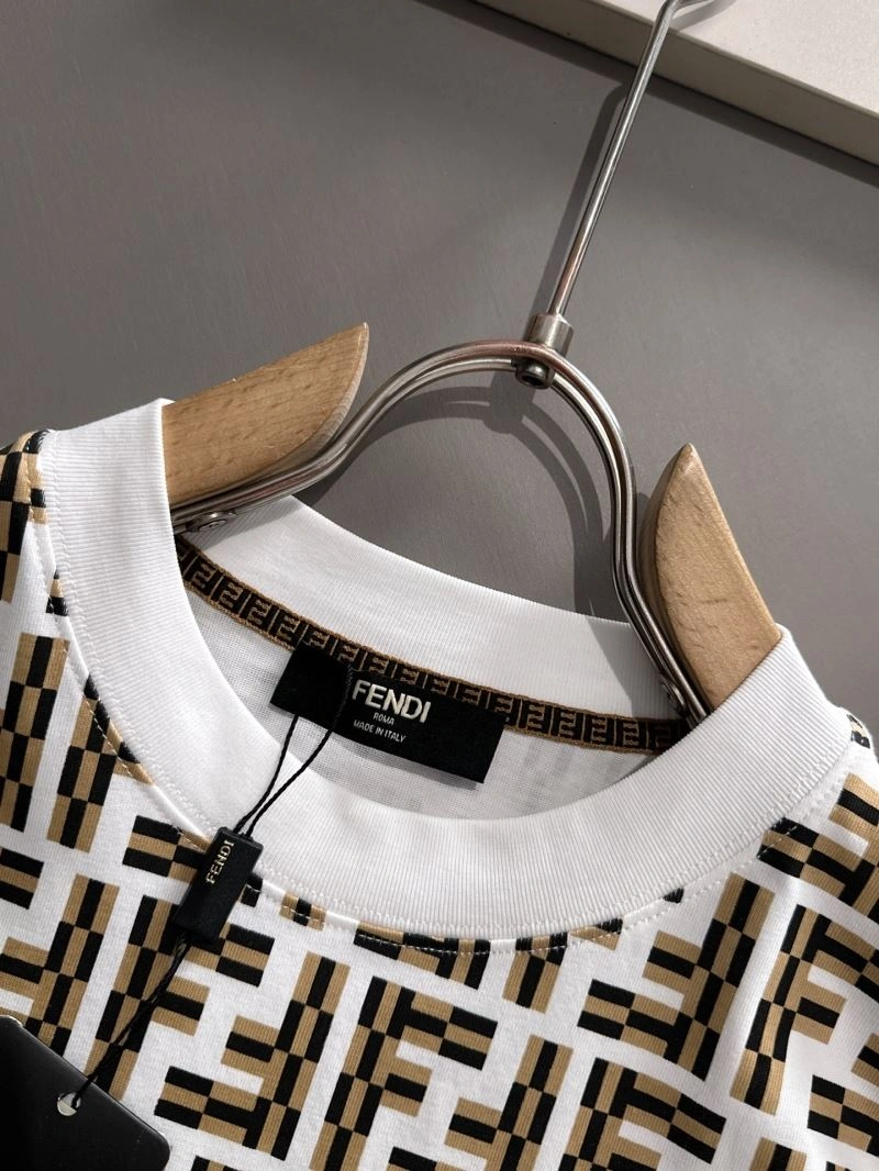 Fendi T-Shirts Premium 121455