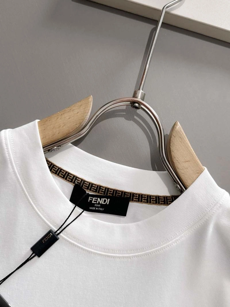 Fendi T-Shirts TechFriendly 121450