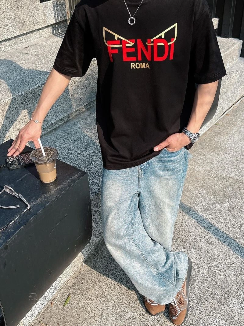 Fendi T-Shirts OnTrend 121439