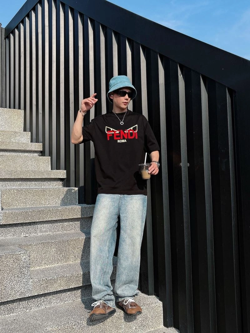 Fendi T-Shirts OnTrend 121439