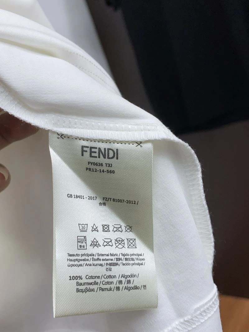 Upgraded Fendi T-Shirts 121435