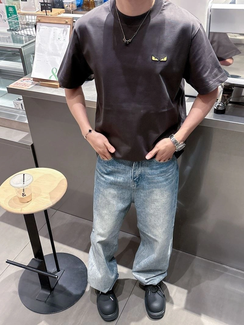 Original Fendi T-Shirts 121431