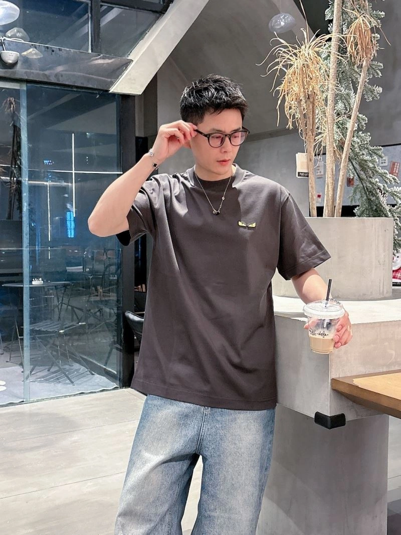 Original Fendi T-Shirts 121431