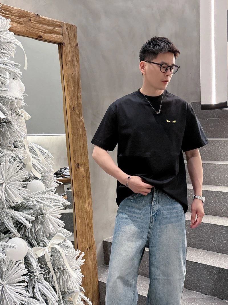 Modern Fendi T-Shirts 121428