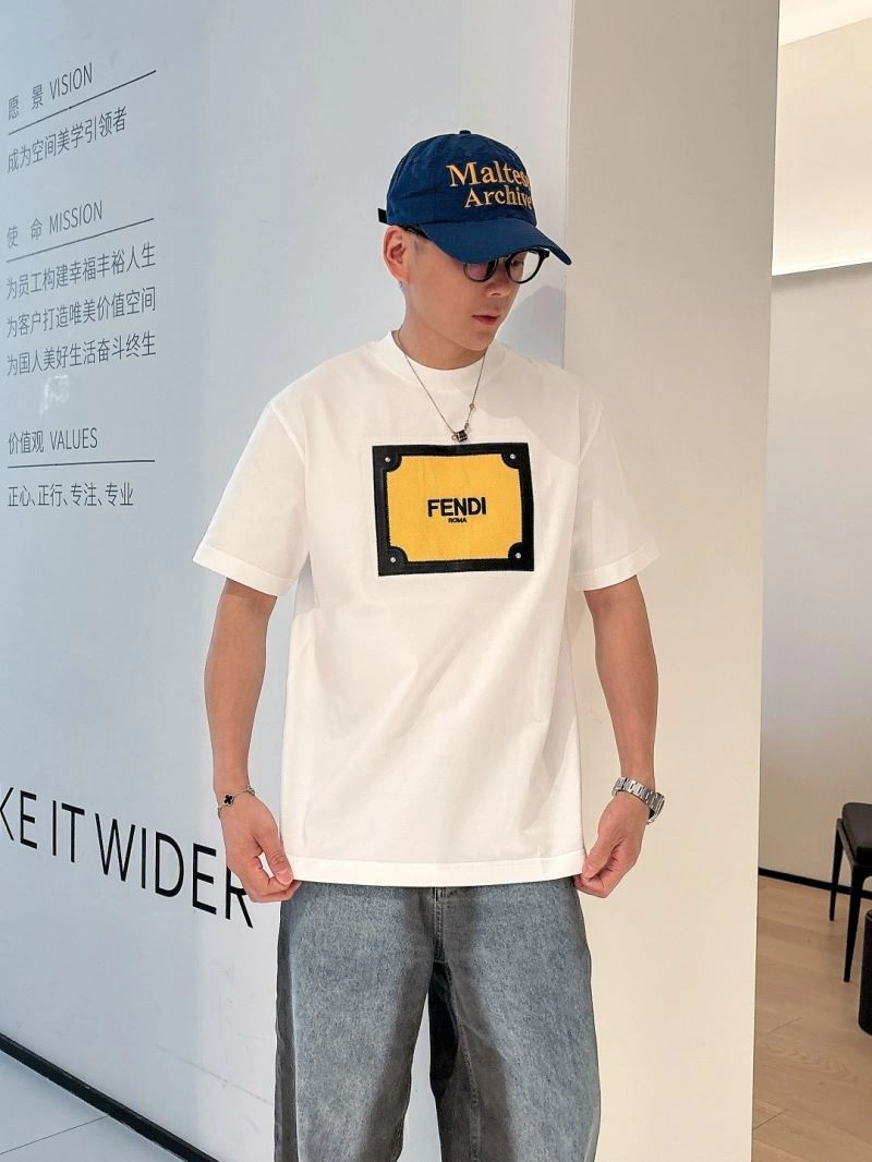 UrbanStyle Fendi T-Shirts 121429