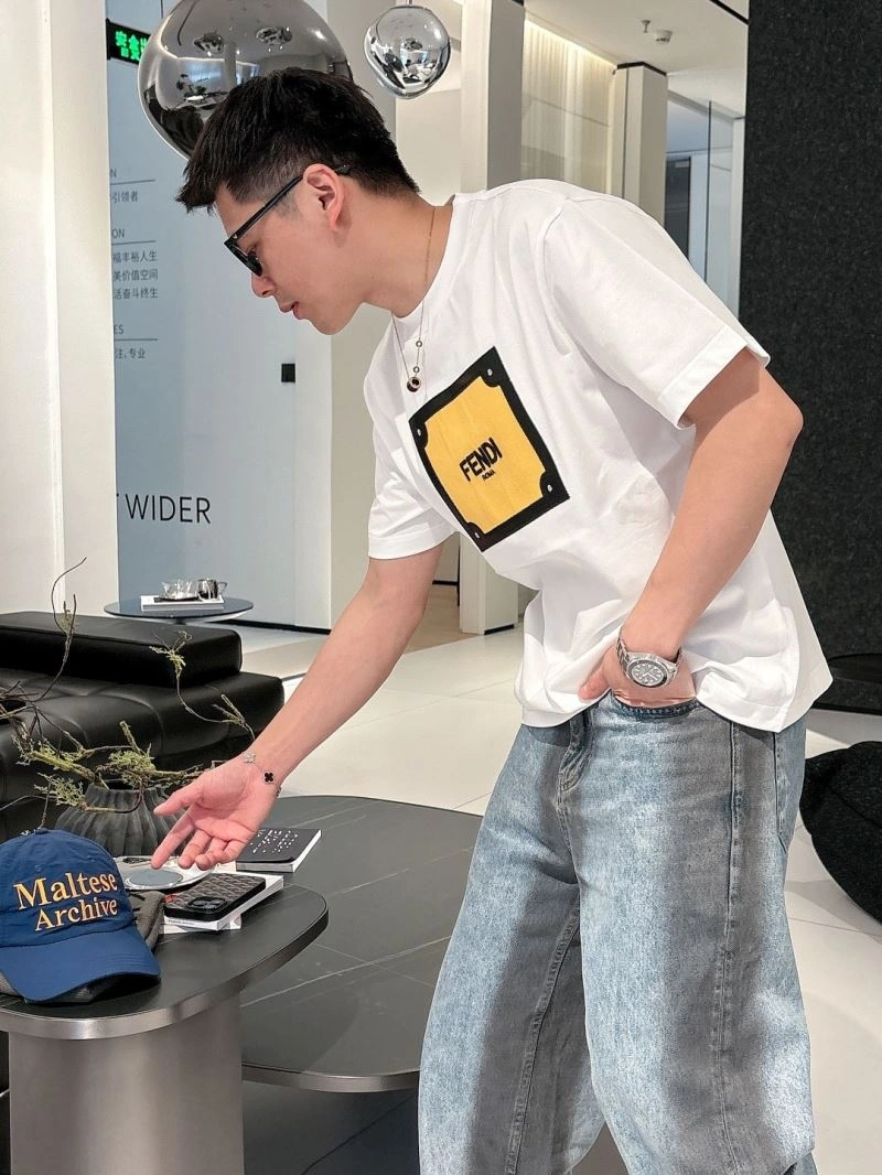 UrbanStyle Fendi T-Shirts 121429