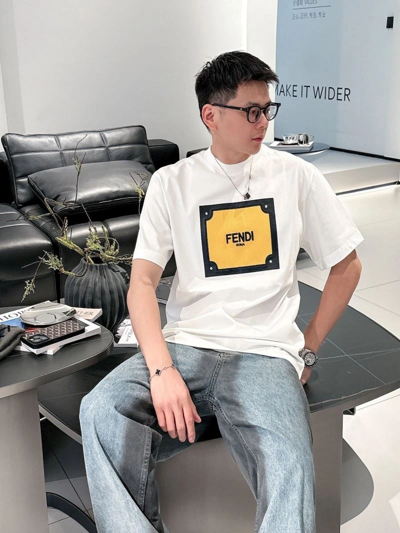 UrbanStyle Fendi T-Shirts 121429