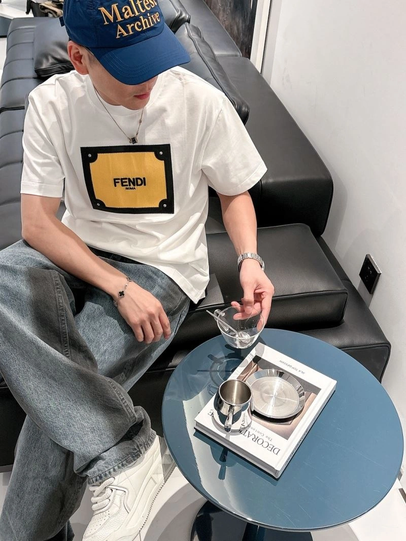 UrbanStyle Fendi T-Shirts 121429
