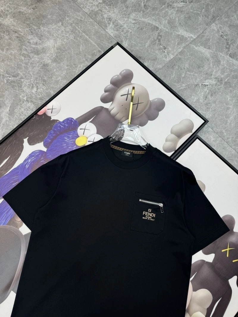 Fendi T-Shirts Breathable 121411