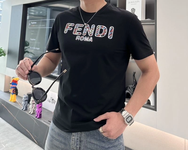 Practical Fendi T-Shirts 121425