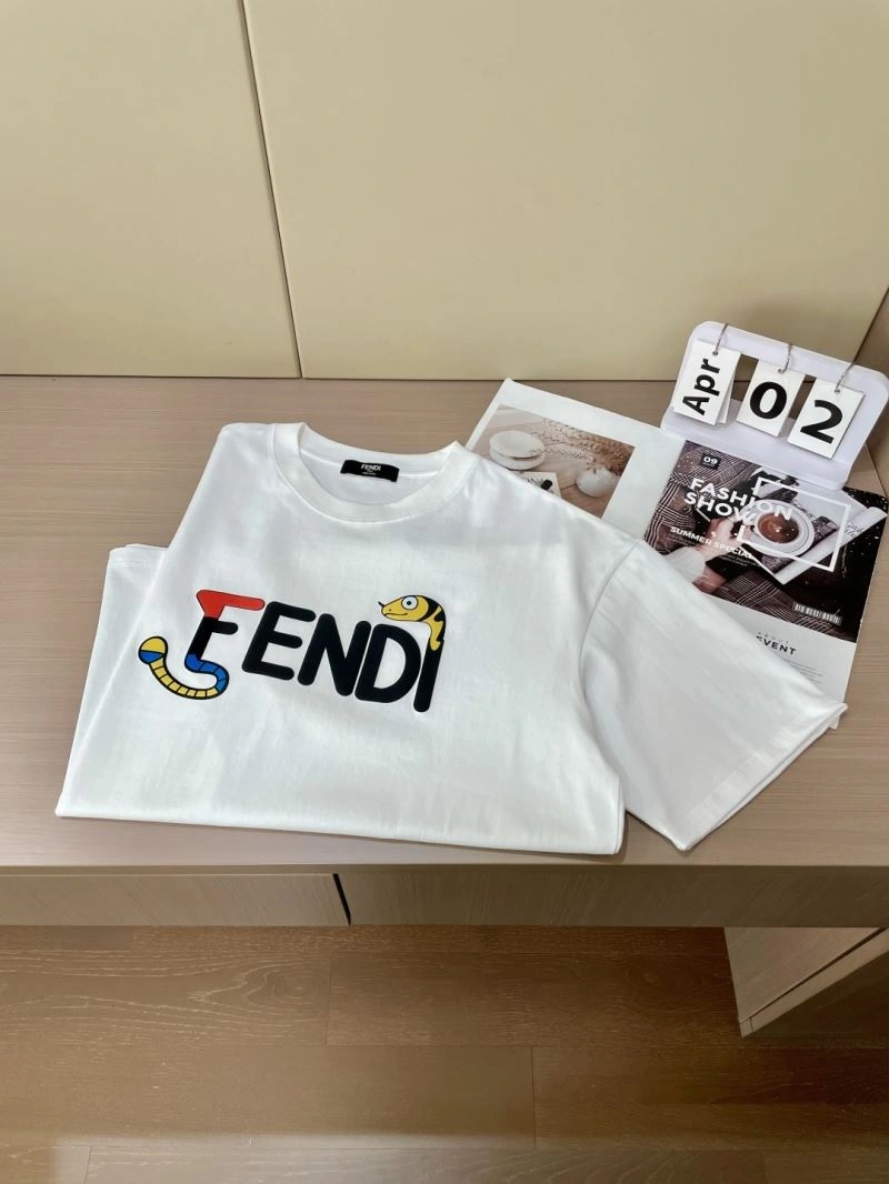 Chic Fendi T-Shirts 121405