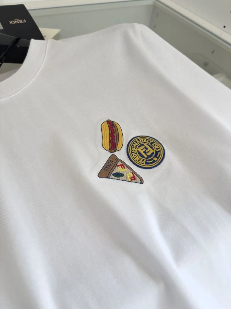 Fendi T-Shirts OnTrend 121422