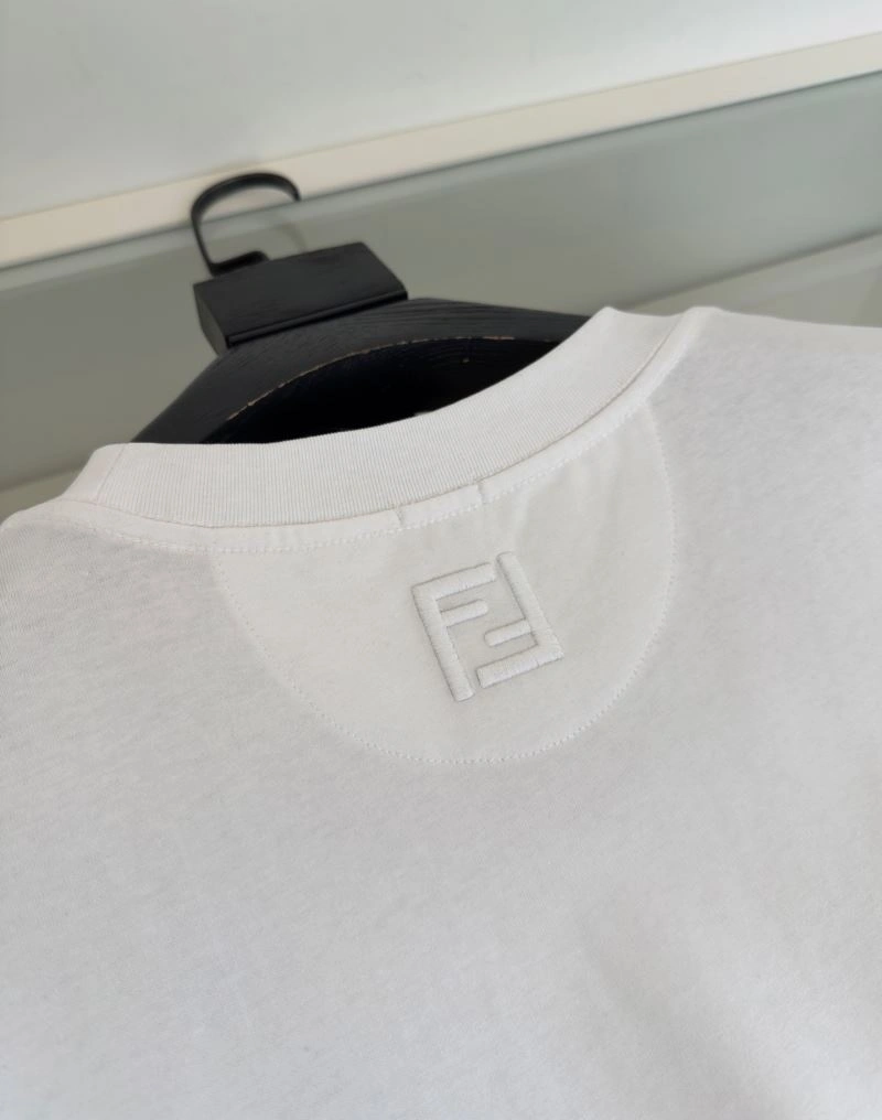 Fendi T-Shirts OnTrend 121422