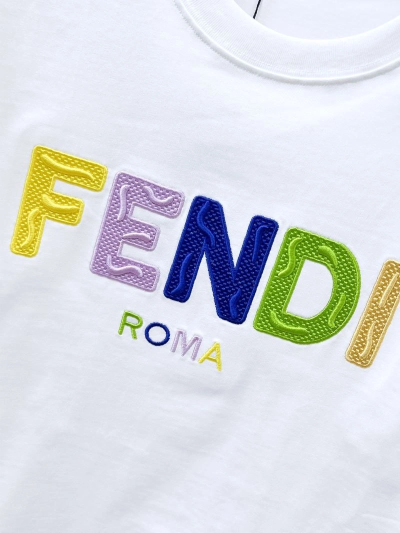 Fendi T-Shirts HighPerformance 121396