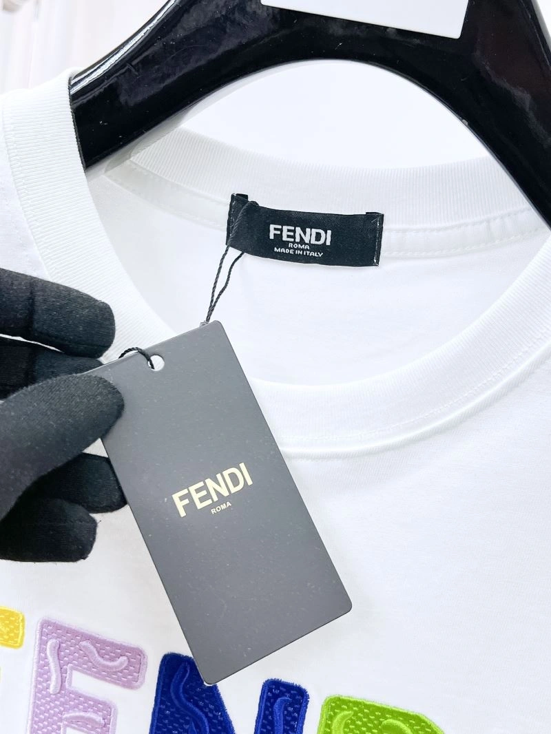 Fendi T-Shirts HighPerformance 121396