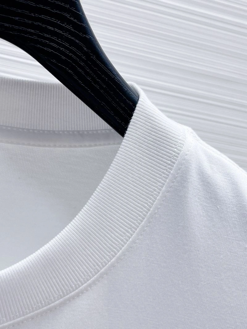 Tailored Fendi T-Shirts 121406