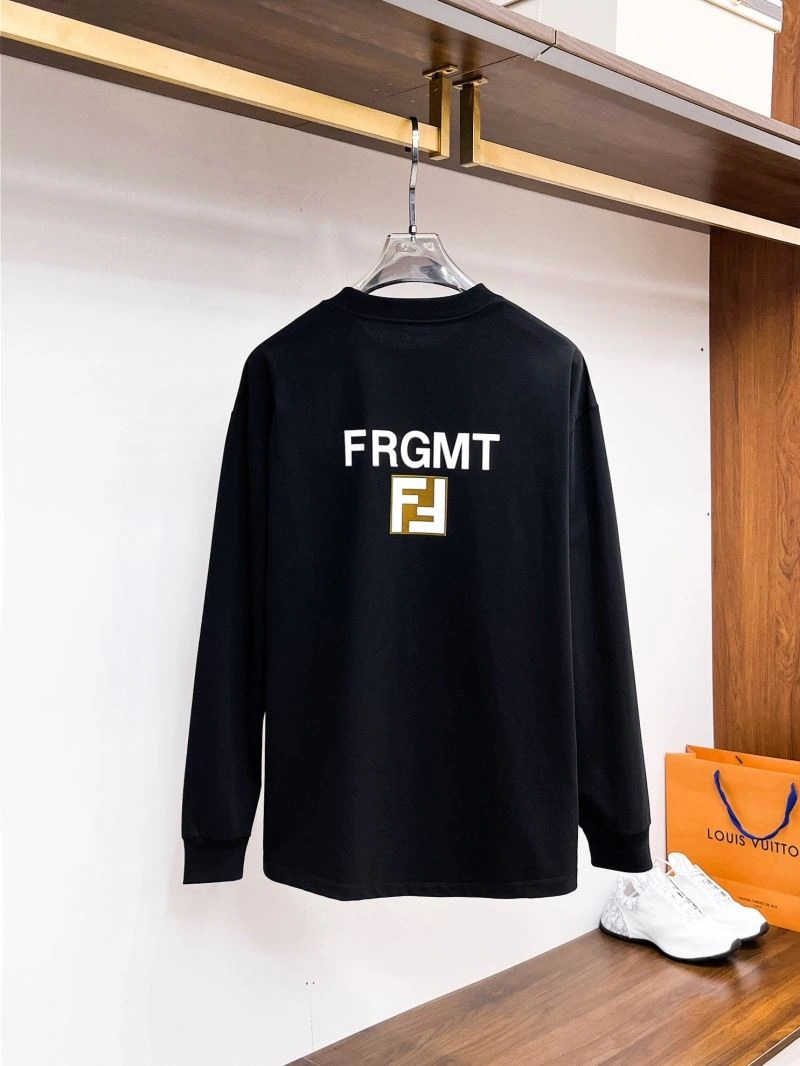 ComfortFit Fendi T-Shirts 121391