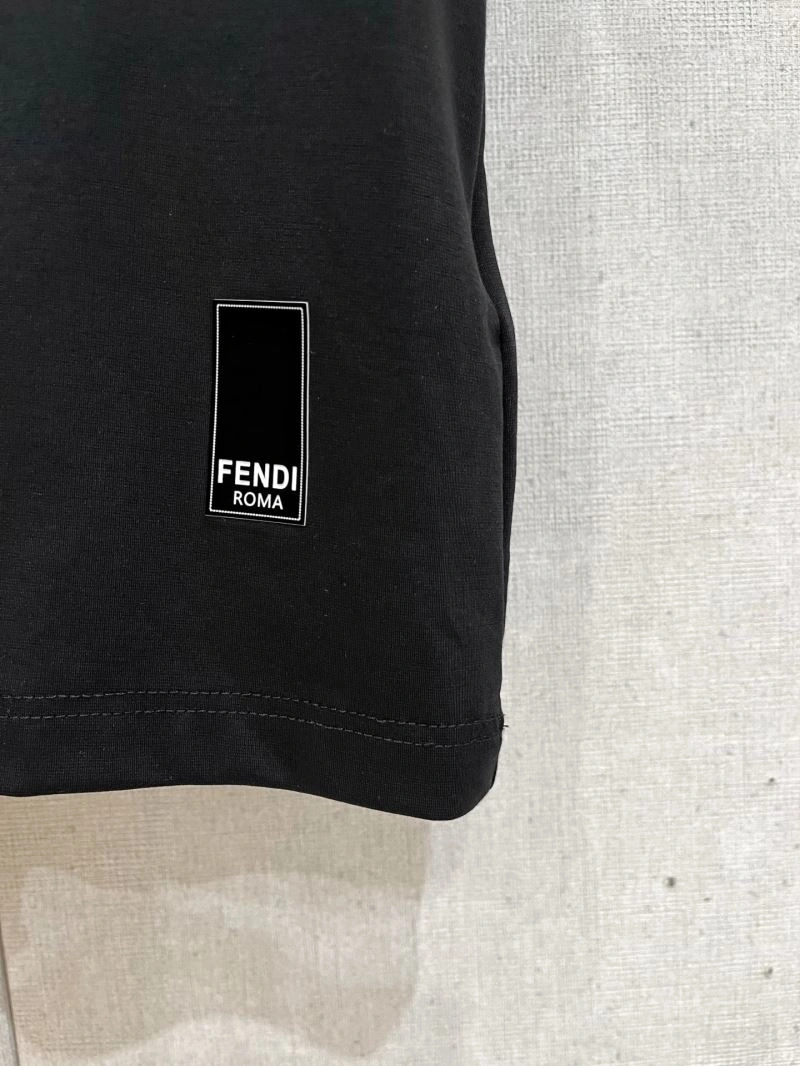 Fendi T-Shirts Trendsetting 121388
